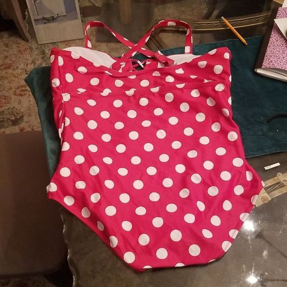 YONIQUE Womens Red & White Polka Dot Convertible Pin Up Swimsuit NWT Plus Sz. 22 - Picture 10 of 10